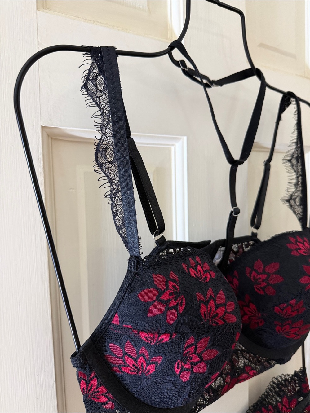 Black & Red Floral Lace Bra and High-Waist Brief Set - Women Intimates - Picture 5 of 8